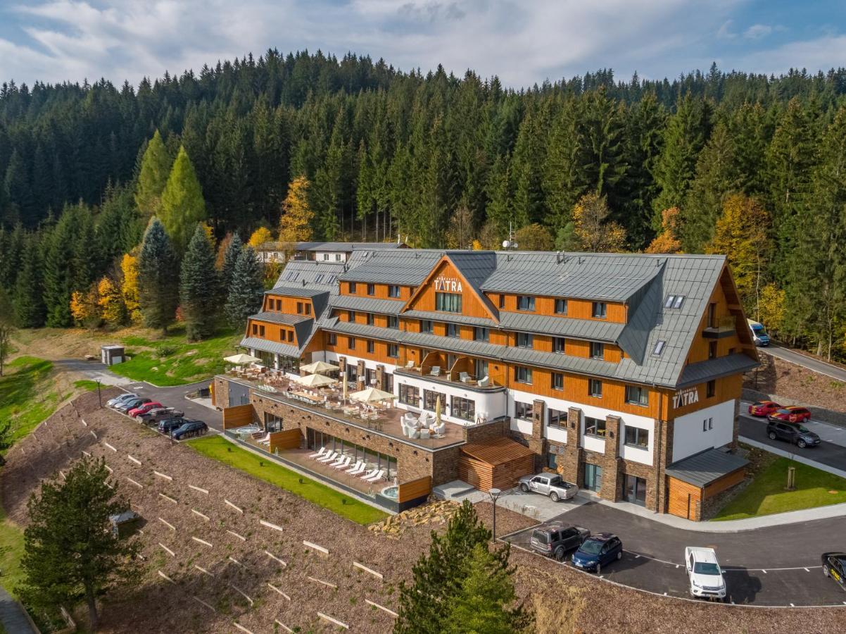 Grandhotel Tatra Velké Karlovice Exterior foto