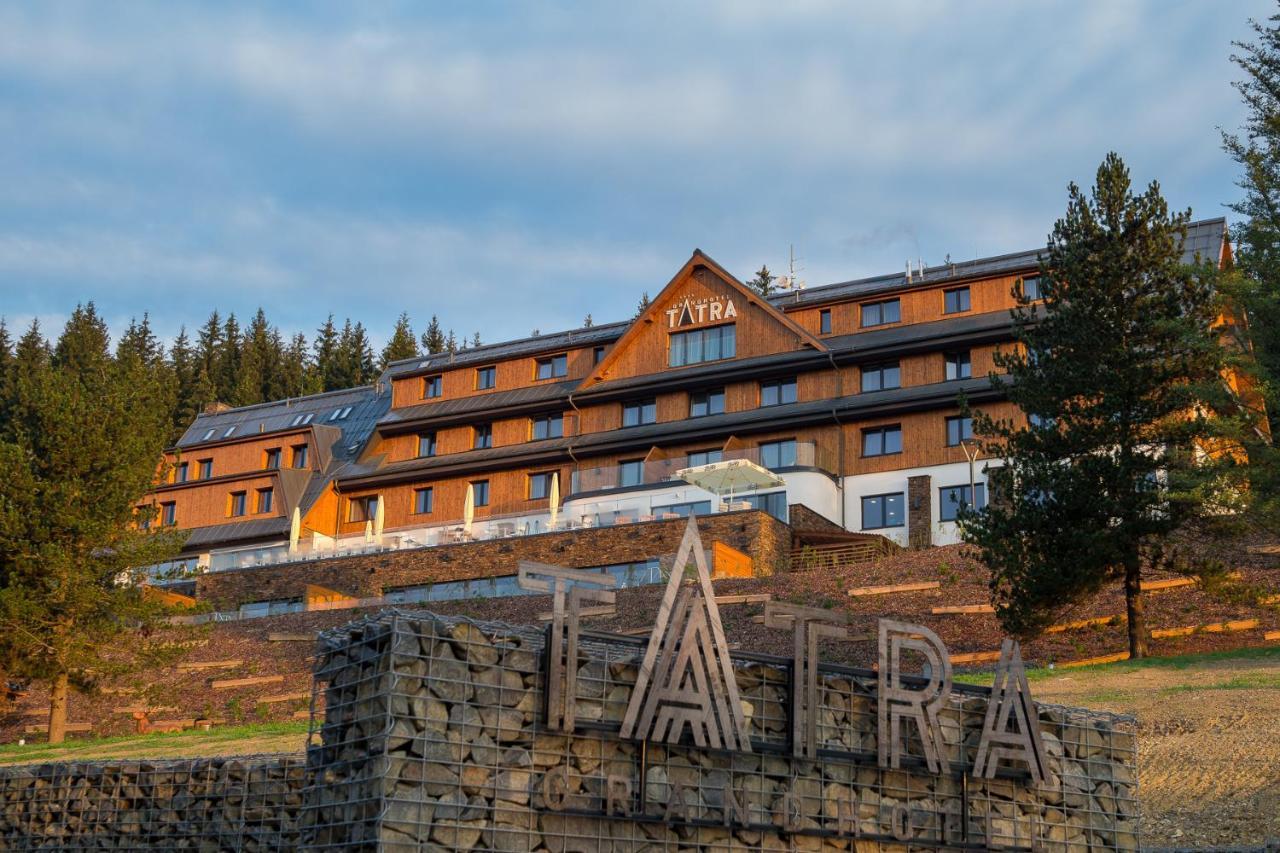 Grandhotel Tatra Velké Karlovice Exterior foto