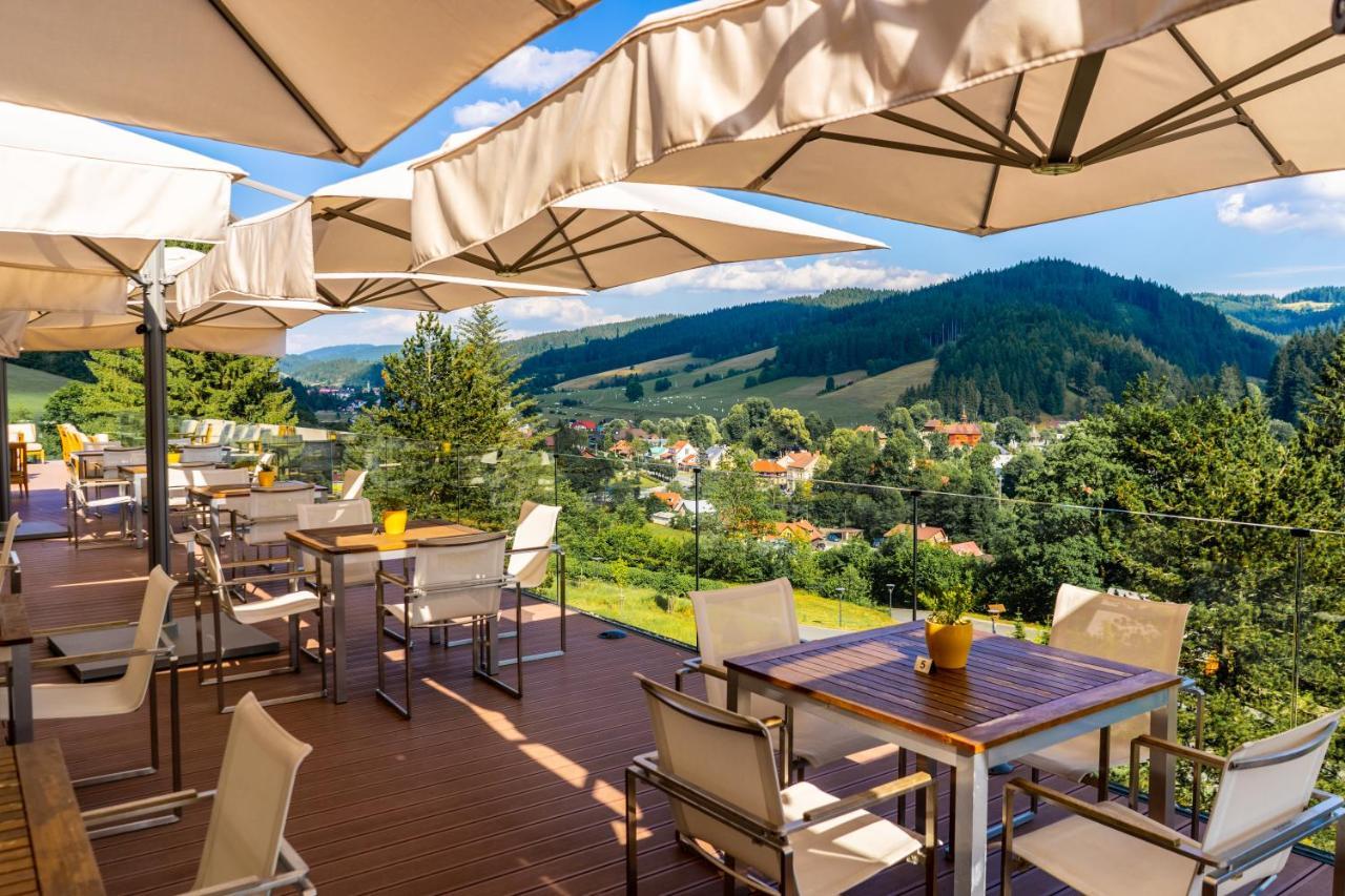Grandhotel Tatra Velké Karlovice Exterior foto
